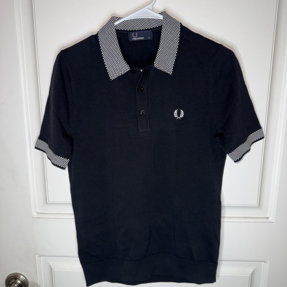 Fred Perry Polo Shirt Mens Small Black Pique Slim Fit Twin Tipped Cotton Golfer